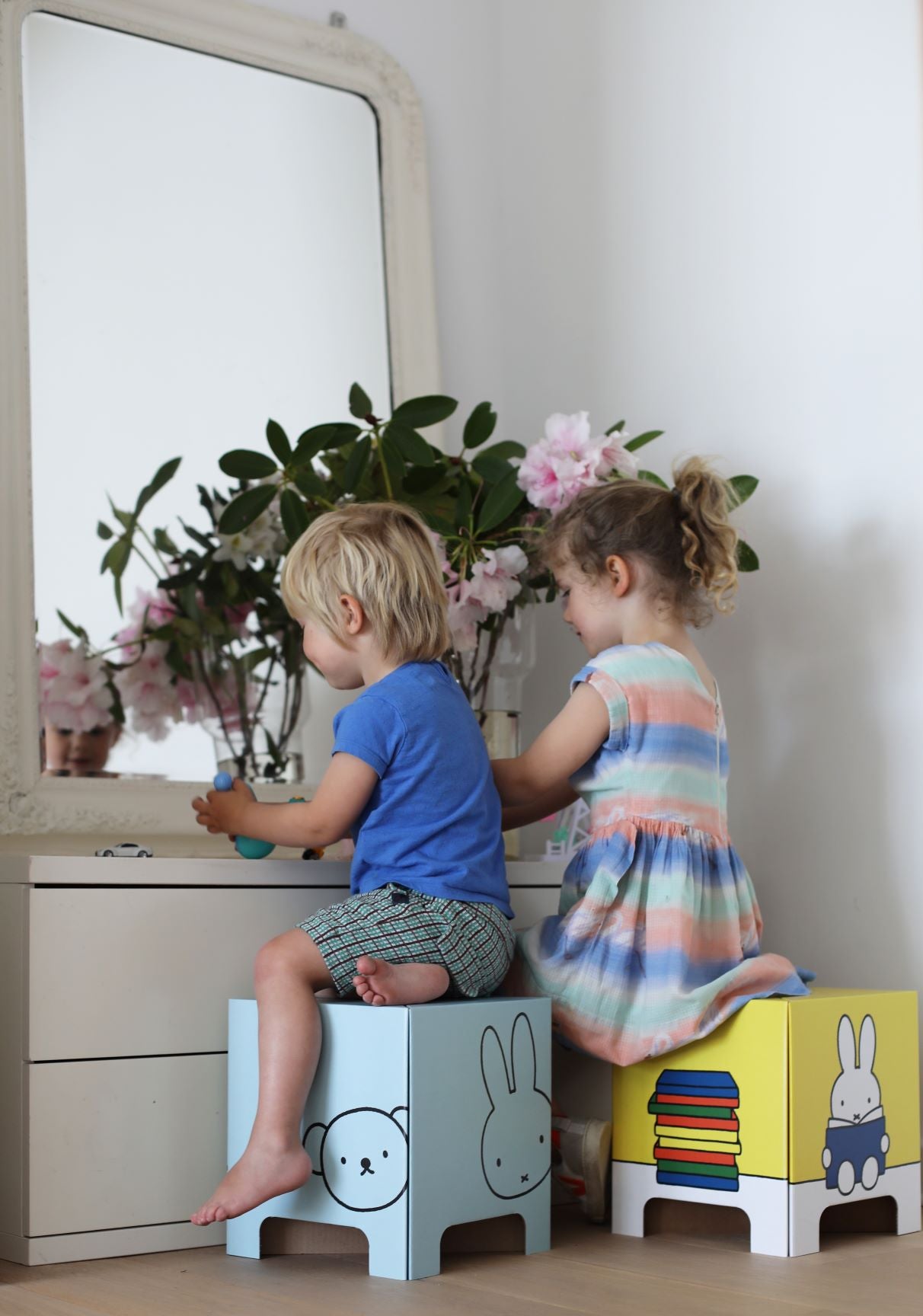 Miffy stool book cardboard