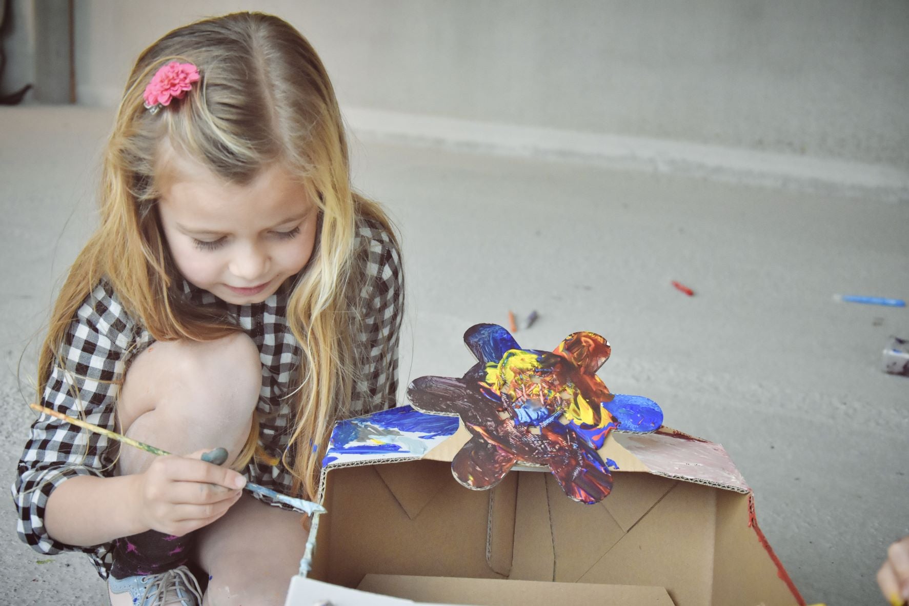 Boat cardboard