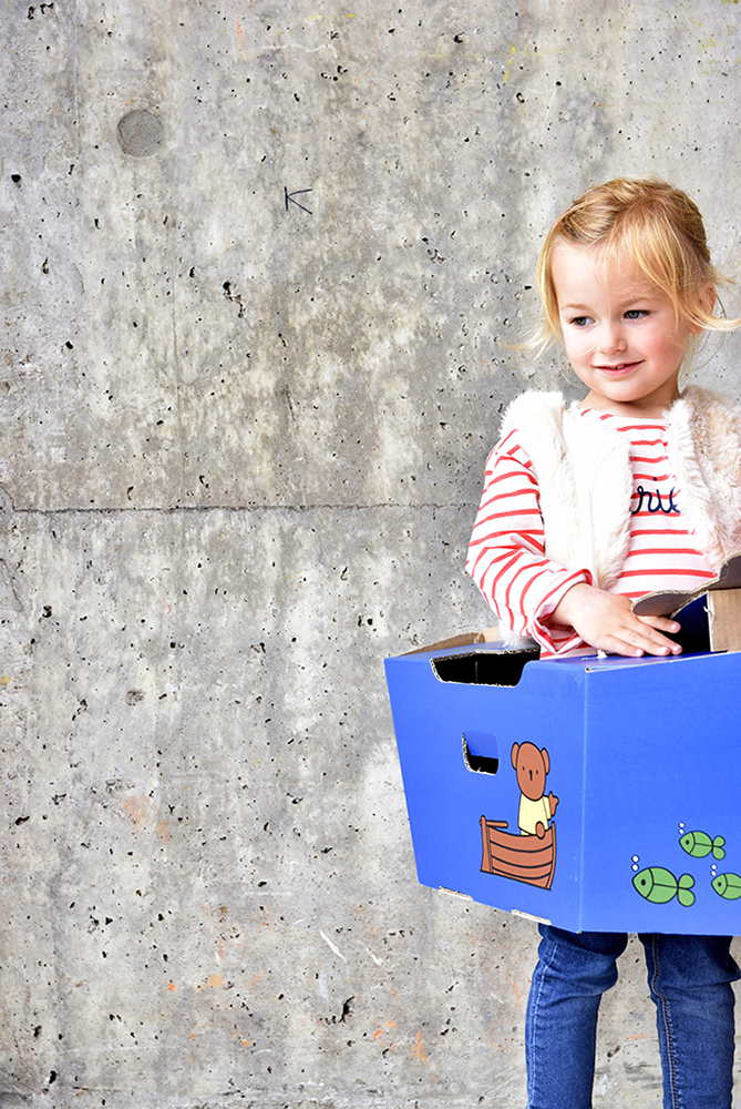 Boat Miffy cardboard