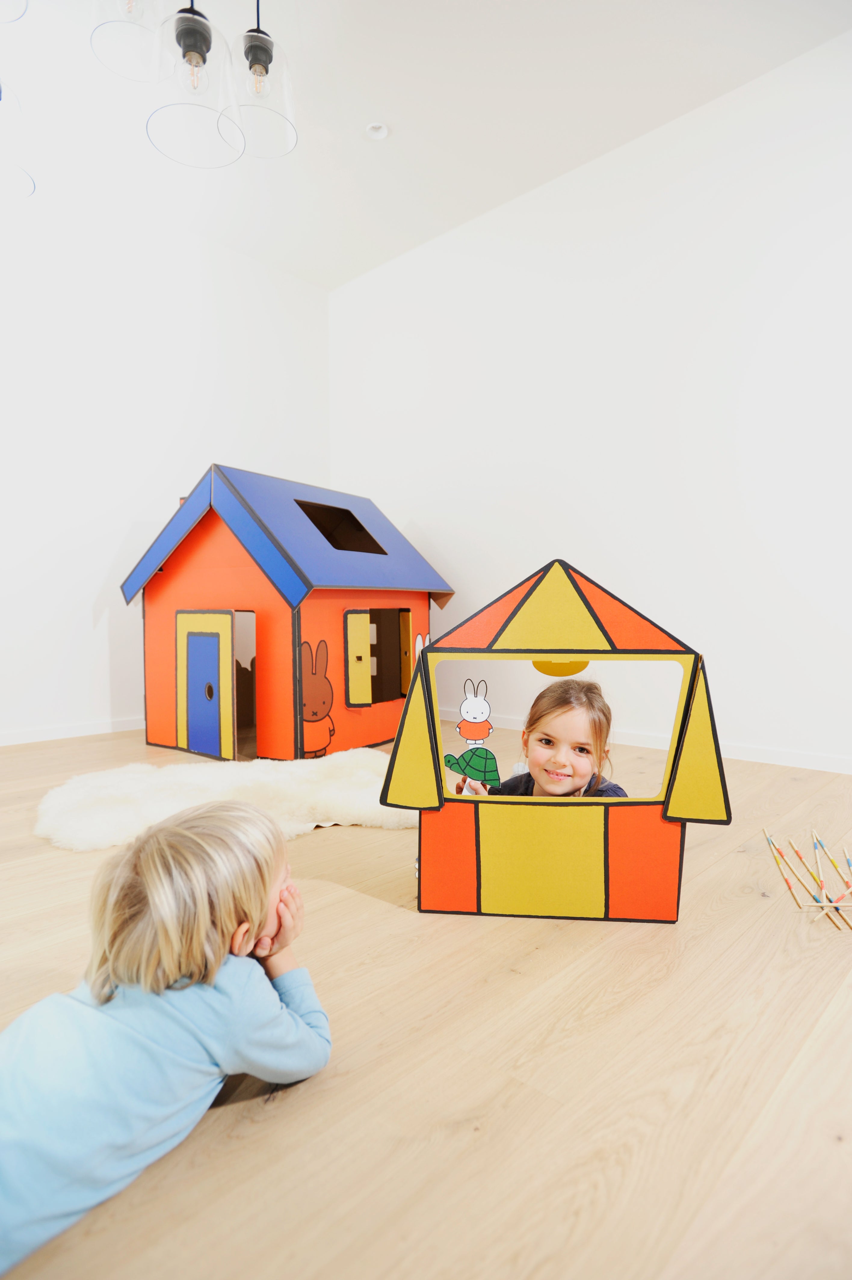 Playhouse Miffy cardboard